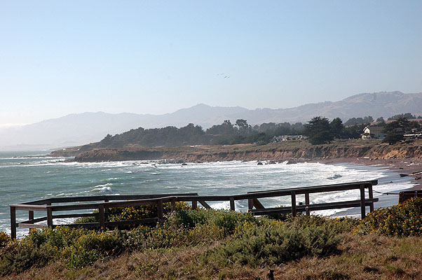 Moonstone Beach 001.jpg